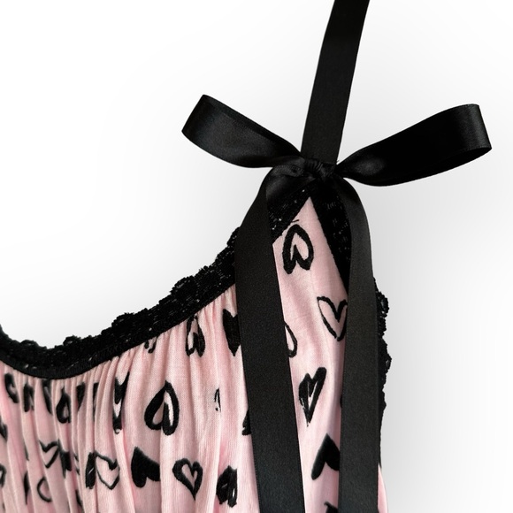 Hanky Panky Pink Black Chemise Nightgown Hearts Bow 1X New WITHOUT Tags - Picture 4 of 5